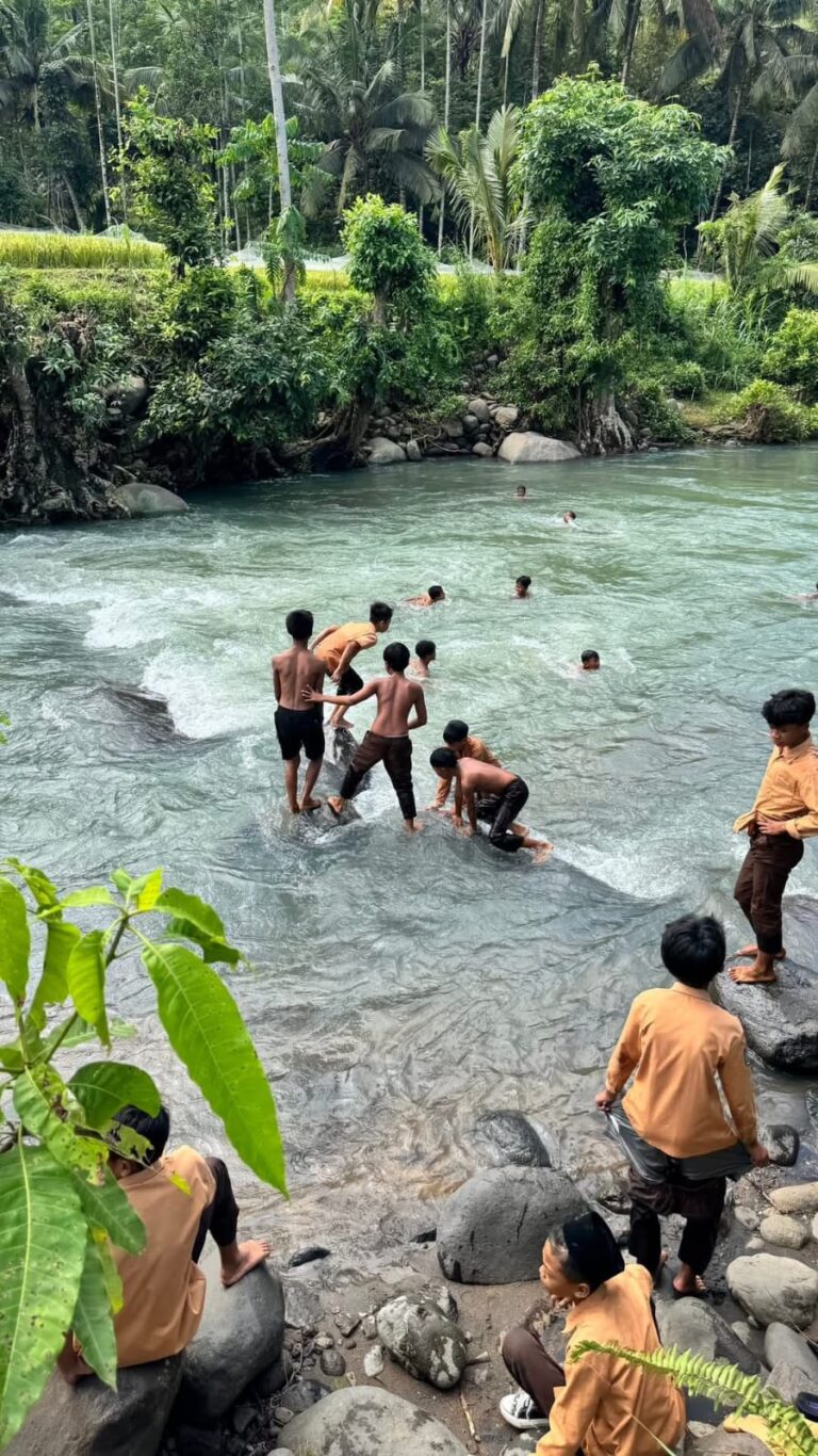 Pentingnya Pengetahuan Pariwisata Sejak Usia Dini di Kabupaten Lombok Barat